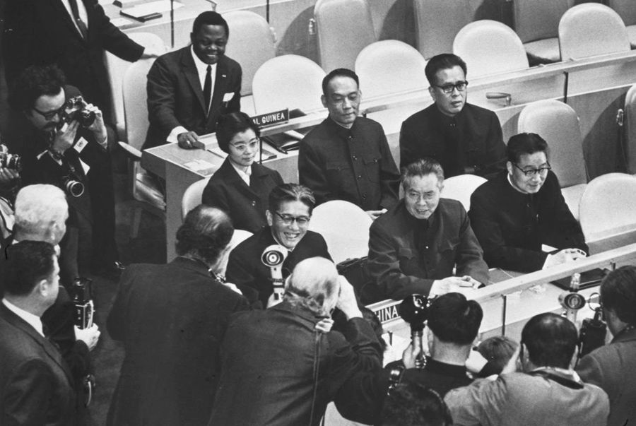 http://www.xinhuanet.com/politics/2021-06/26/1211216483_16246026131711n.jpg